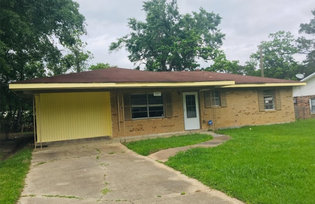 114 Nelda Drive - 114 Nelda Street, Leesville, LA 71446