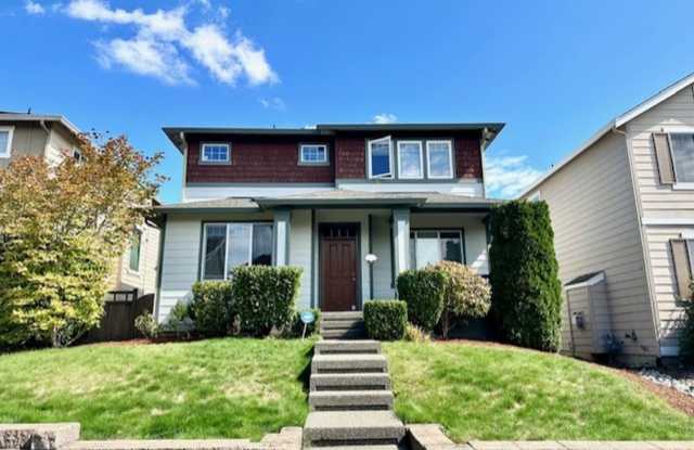 Charming Woodside home with curb appeal from the first glance! - 17066 166th Place Southeast, Fairwood, WA 98058
