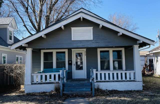 313 N Walnut photos photos