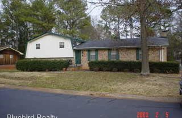 134 Club Circle - 134 Club Circle, Stockbridge, GA 30281
