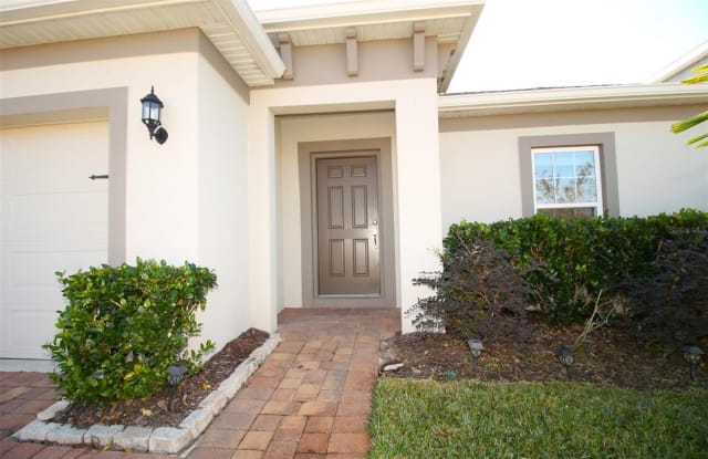 9245 HALSEY DRIVE - 9245 Halsey Drive, Groveland, FL 34736