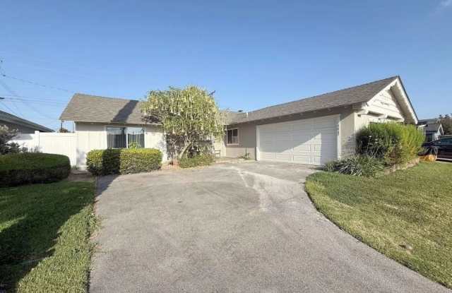 19862 Carmania Ln. Gallery 1