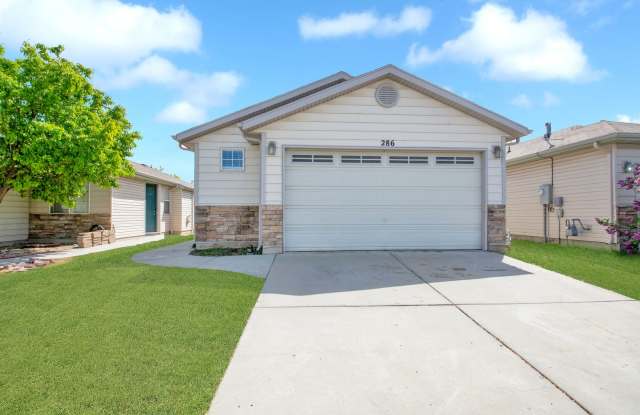 Beautiful 3 Bed - 2 Bath Pet Friendly Home in Amazing North Salt Lake! Available on September 10th! photos photos