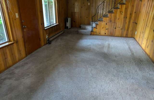 10121 Lake Steilacoom Dr, Lakewood, WA 98498 Gallery 4