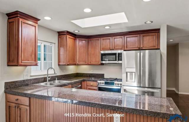 4415 Hendrix CT Gallery 2
