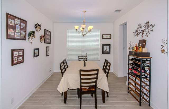 149 Mallorys Way Gallery 3