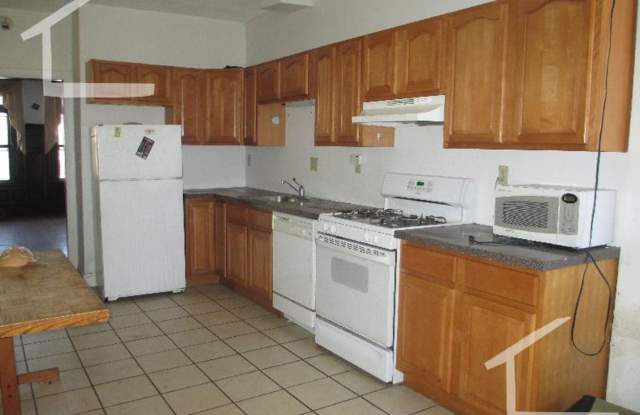 1 Bed 1 Bath available now - 1905 Beacon Street, Brookline, MA 02445 1 Bed 1 Bath available now - 1905 Beacon Street, Brookline, MA 02445