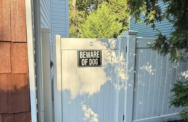 14 Frog Pond Road photos photos