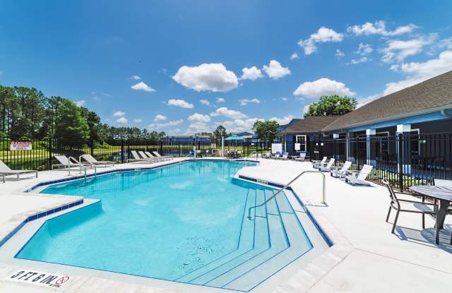 Oaks at St. John - Affordable Housing photos photos