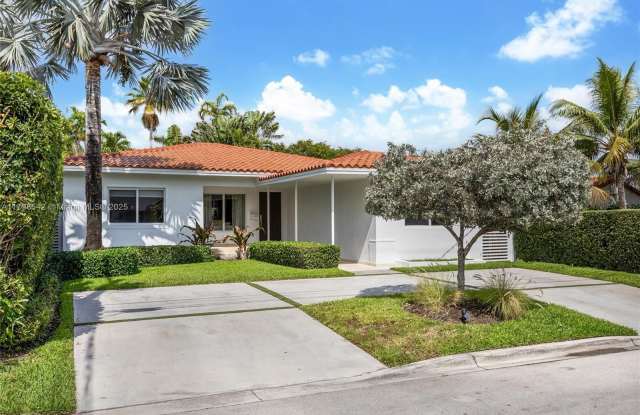 8950 Byron Ave photos photos