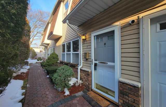 81 Church Street 4 photos photos