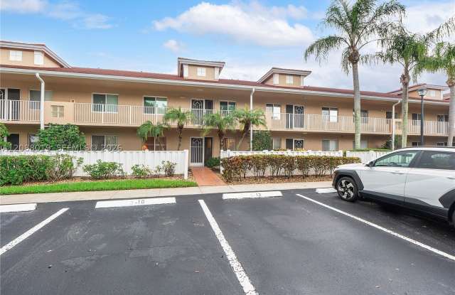 5952 Regal Glen Dr Gallery 1