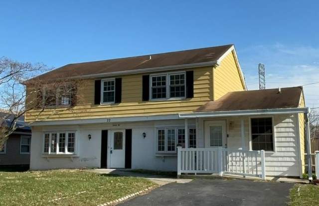 22 MAYAPPLE LANE photos photos