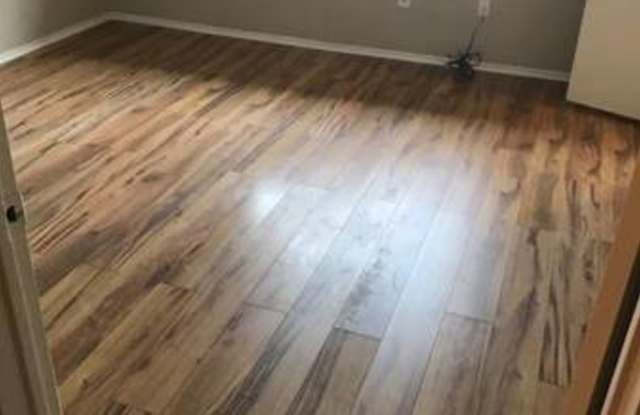 6551 S Briar Bayou Dr - 6551 South Briar Bayou Drive, Houston, TX 77072