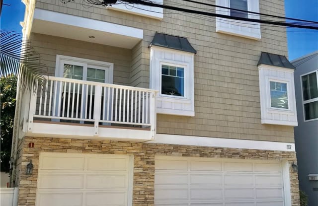 117 Rosecrans Place - 117 Rosecrans Place, Manhattan Beach, CA 90266