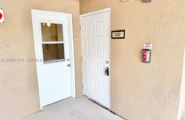 9755 Westview Dr Gallery 4