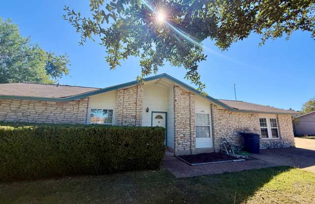 GREAT LOCATION. RECENTLY RENOVATED. CEDAR PARK SCHOOLS. - 1506 Big Meadow Drive, Williamson County, TX 78613