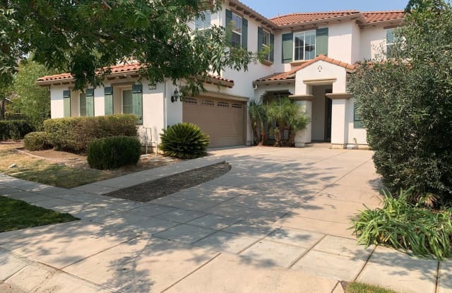737 W Montectio Ave - 737 West Montecito Avenue, Mountain House, CA 95391