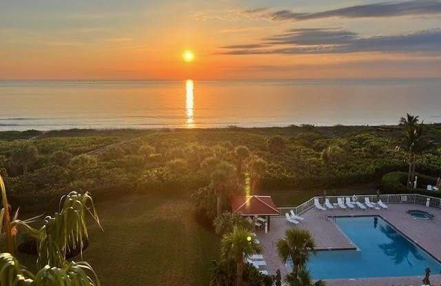 3880 N Highway A1a photos photos