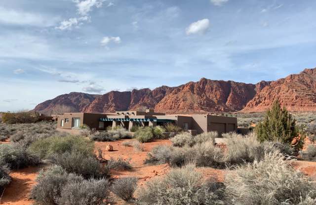 Stunning Views in Kayenta Gallery 1