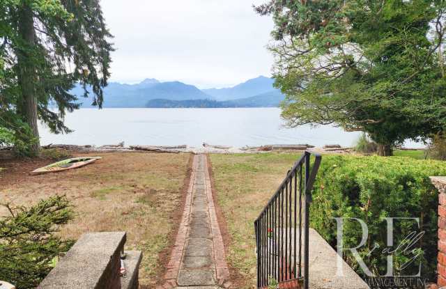 Waterfront Tudor | Private, Vintage Charm with Casita photos photos Waterfront Tudor | Private, Vintage Charm with Casita photos photos