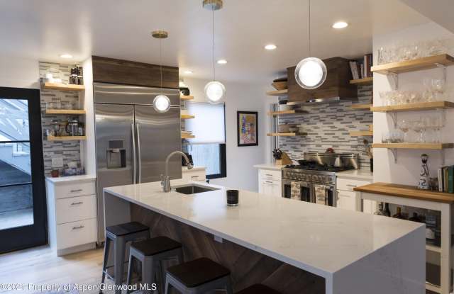 317 Sopris Circle Gallery 3