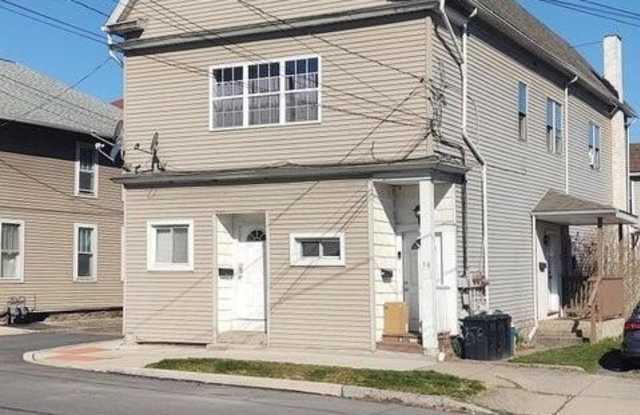 58 W Broad Street - 58 West Broad Street, Nanticoke, PA 18634
