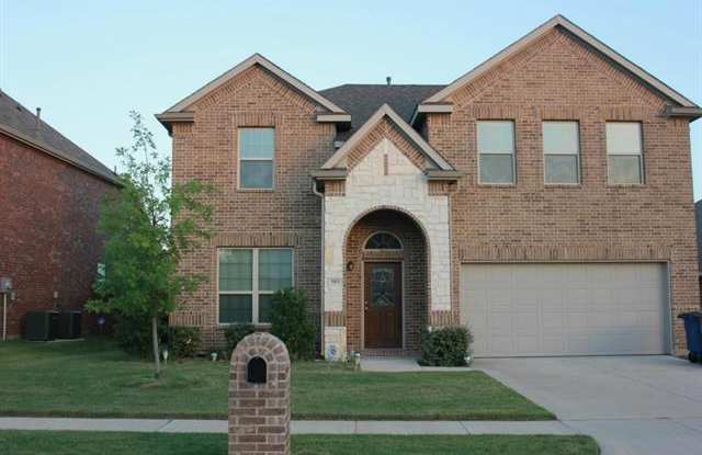 505 Highland Fairway Lane - 505 Highland Fairway Lane, Wylie, TX 75098
