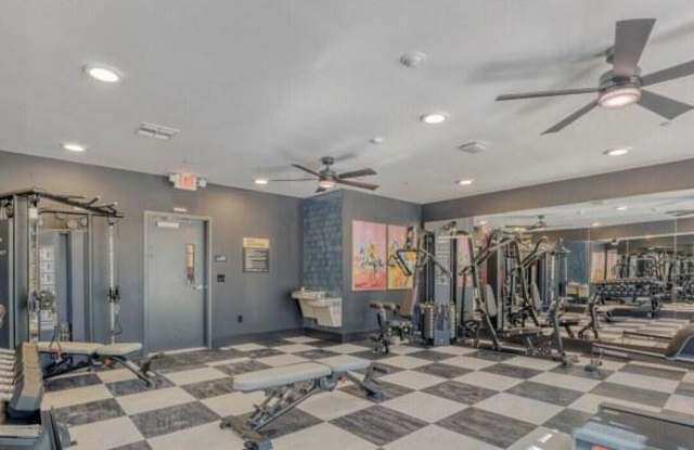 11787 N FM 620 Gallery 4