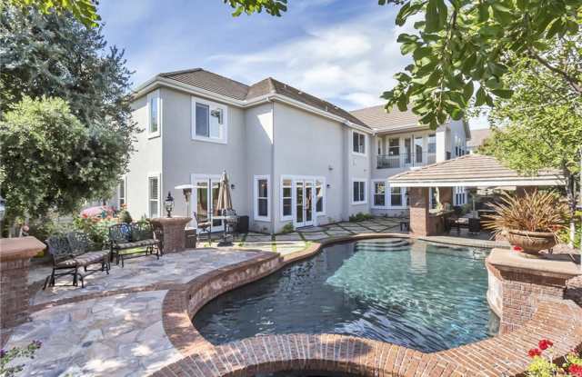 15 Flagstone Gallery 2