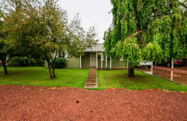 3121 N 26th St - 3121 North 26th Street, Phoenix, AZ 85016