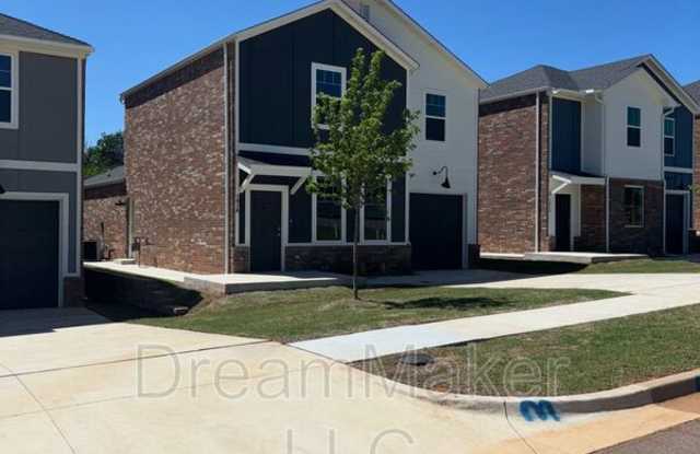 1016 Varenna Lane photos photos