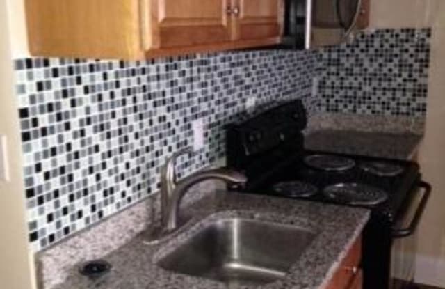 2984 Washington - 2984 Washington Street, Boston, MA 02131