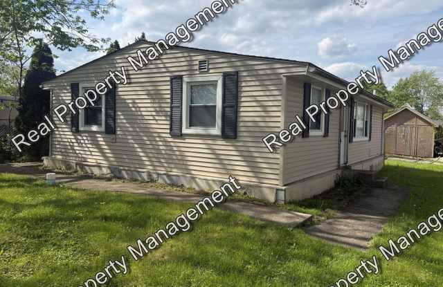 Updated 3 Bedroom Ranch photos photos