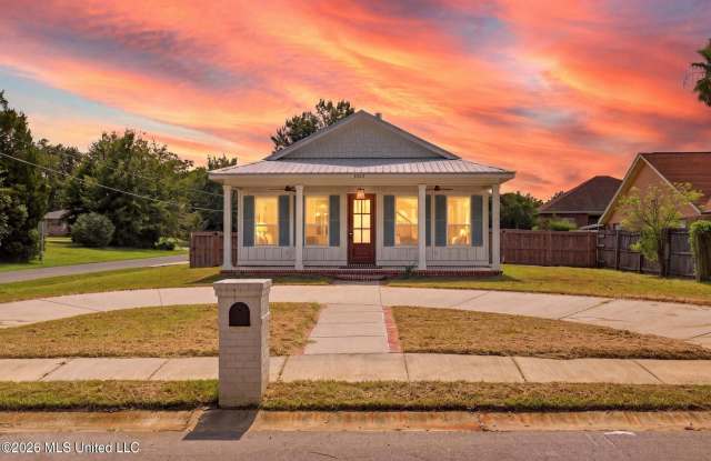1023 Nancy Place Gallery 1