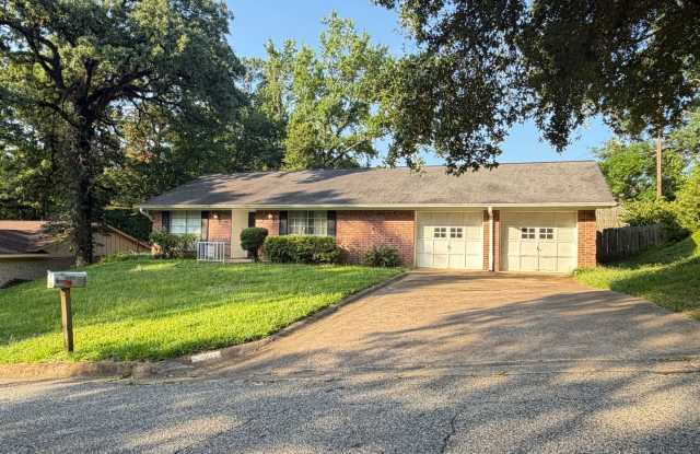 3 bedroom 2 bath house with 2 car garage photos photos 3 bedroom 2 bath house with 2 car garage photos photos