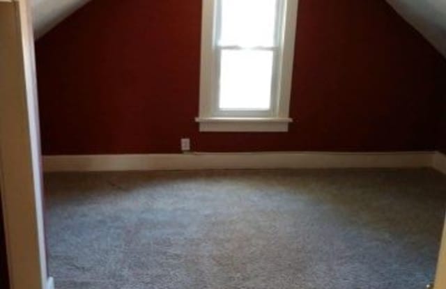 395 Stewart Ave - 395 Stewart Avenue, Columbus, OH 43206