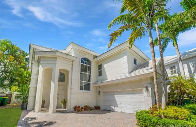 17 GRAND BAY ESTATES CR Gallery 2