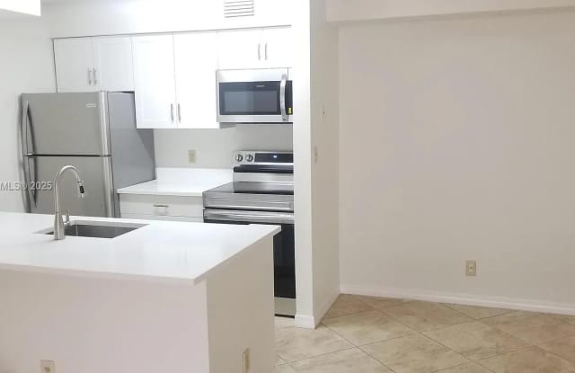 2826 S University Dr photos photos