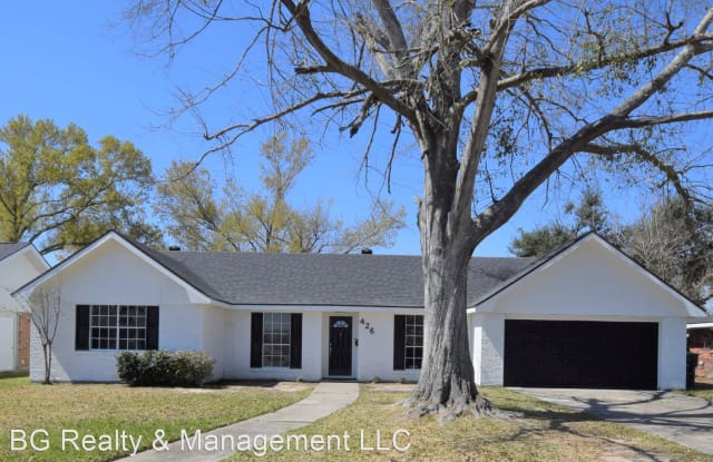 426 Crestwood St - 426 Crestwood Street, Lake Charles, LA 70605