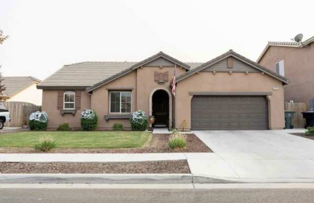 2535 West Sady Court - 2535 West Sady Court, Visalia, CA 93291