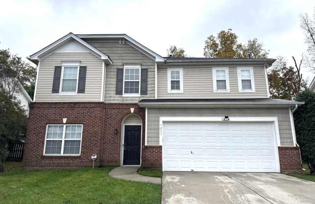 4 Bedroom Home in University! photos photos