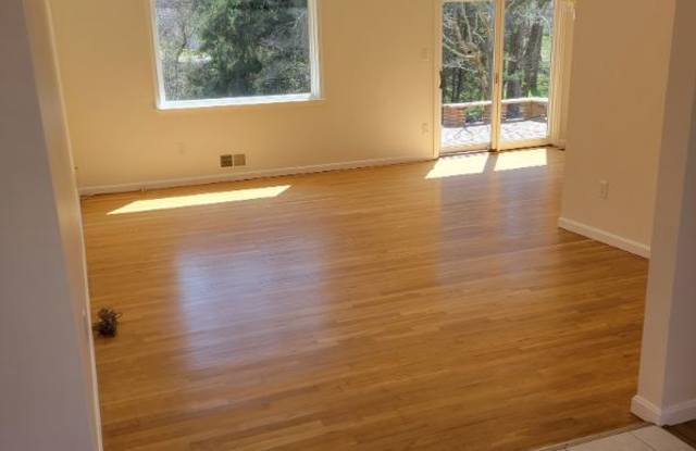 14217 Woodwell Terrace Gallery 2