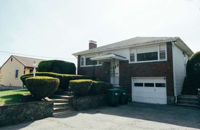 90 Grover Rd photos photos