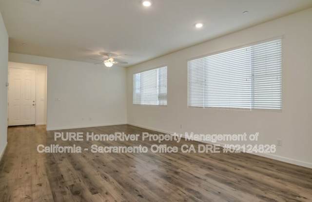 3238 Nathrop Way Gallery 2
