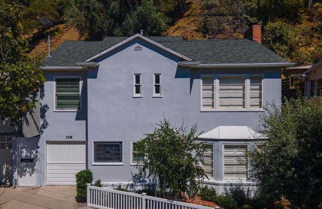2318 Canyon Dr photos photos