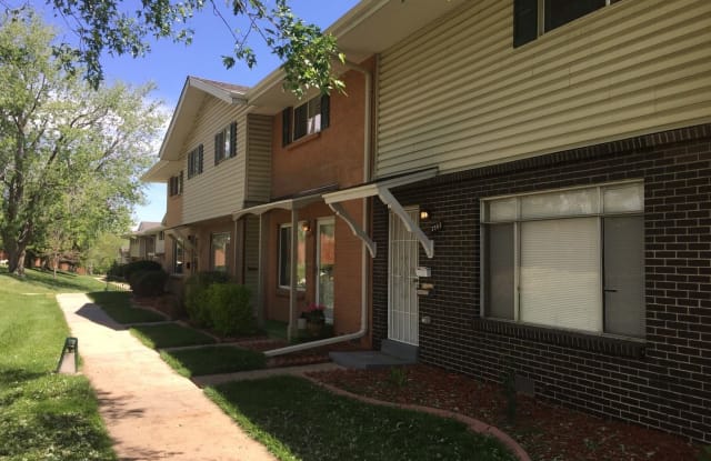 3962 S Yosemite St - 3962 South Yosemite Street, Denver, CO 80237