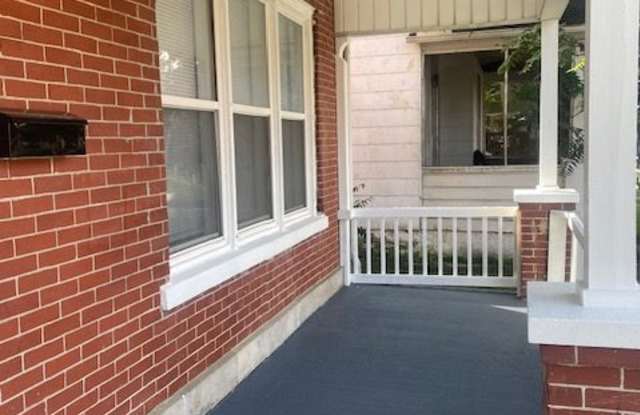 1036 Oakwood Ave. Gallery 2