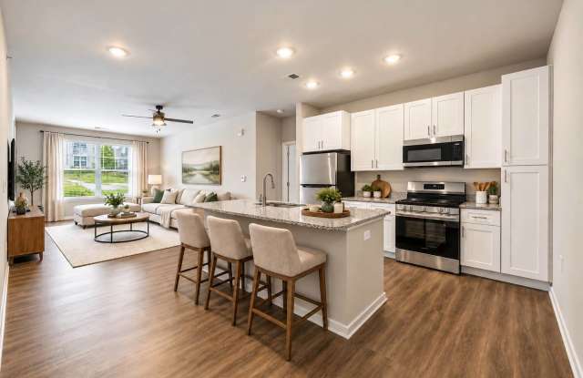 Founder’s Landing Apartments Gallery 4