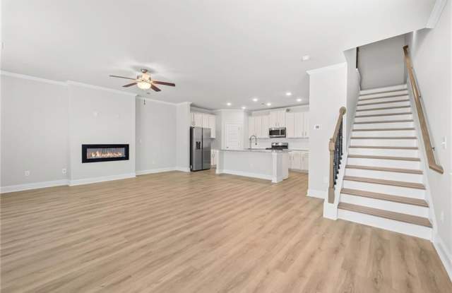 3006 Chene Place Gallery 3